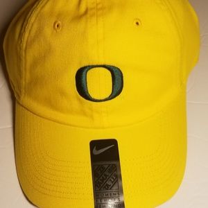 Women's OR Duck hats NWT